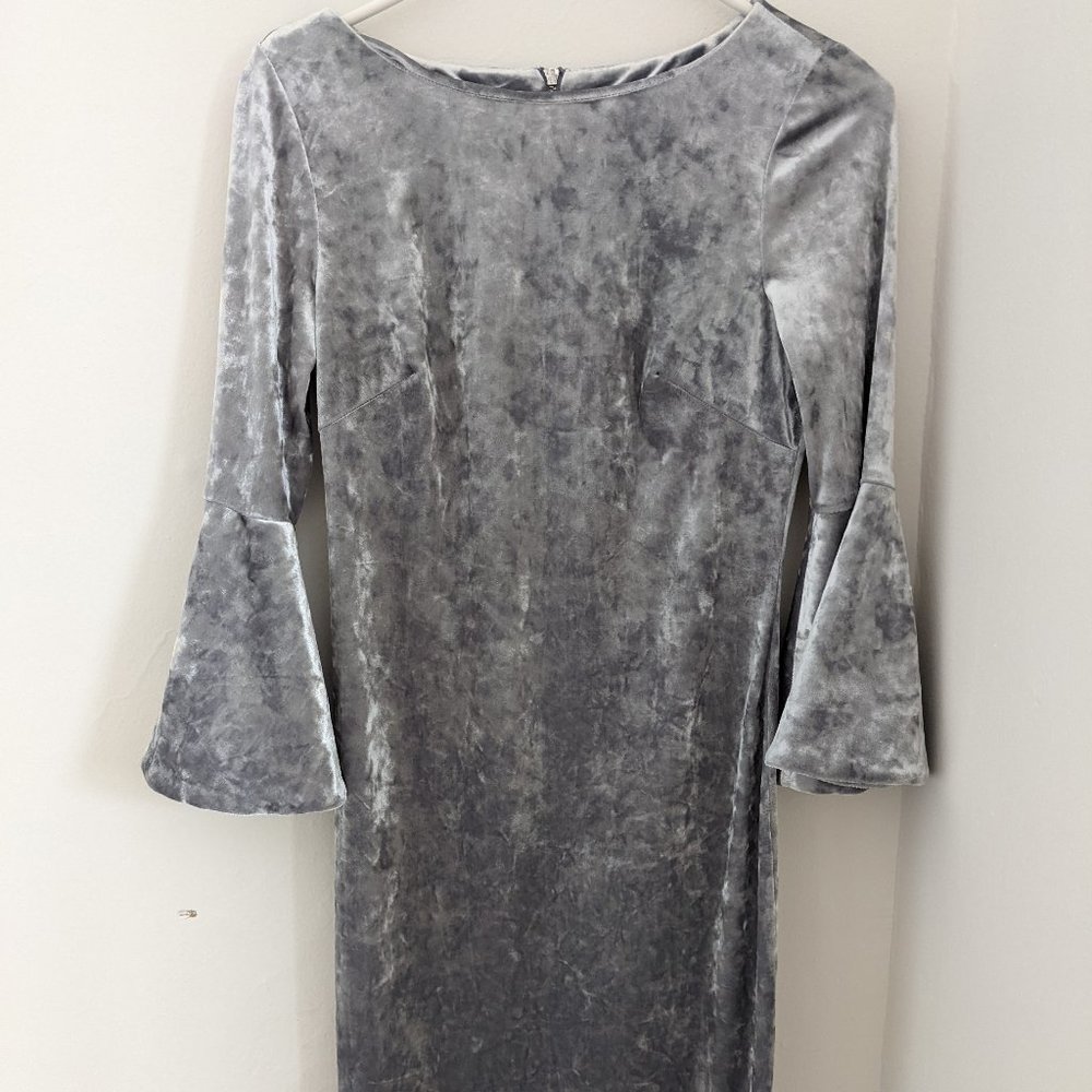 Silver Velvet Calvin Klein Body-con Dress with Bell Sleeves (Sz 2)